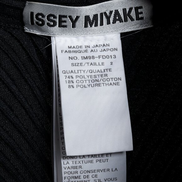 Issey Miyake Runway Black 3D Steam Stretch Pleats Jacket - Picture 4 of 14